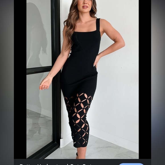 Lalavon BLACK KNIT CUT-OUT TRIM MIDI DRESS - Picture 1 of 13